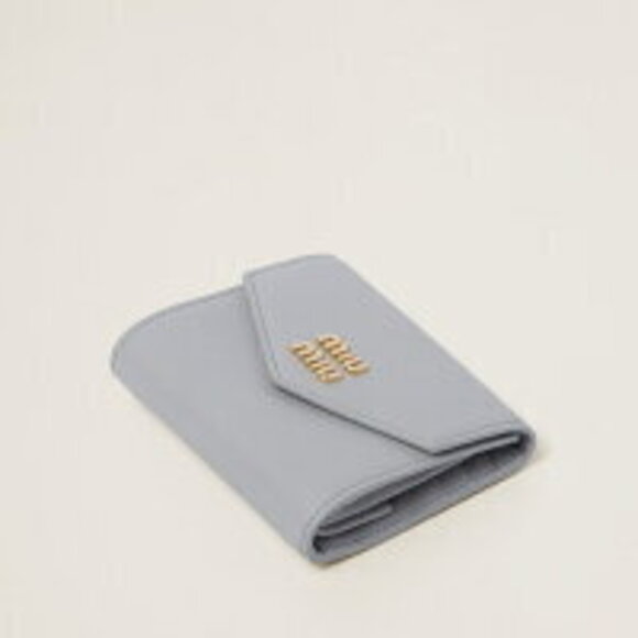 Miu Miu Vitello Dino Leather Folding Wallet Cornflower Blue - Picture 4 of 4